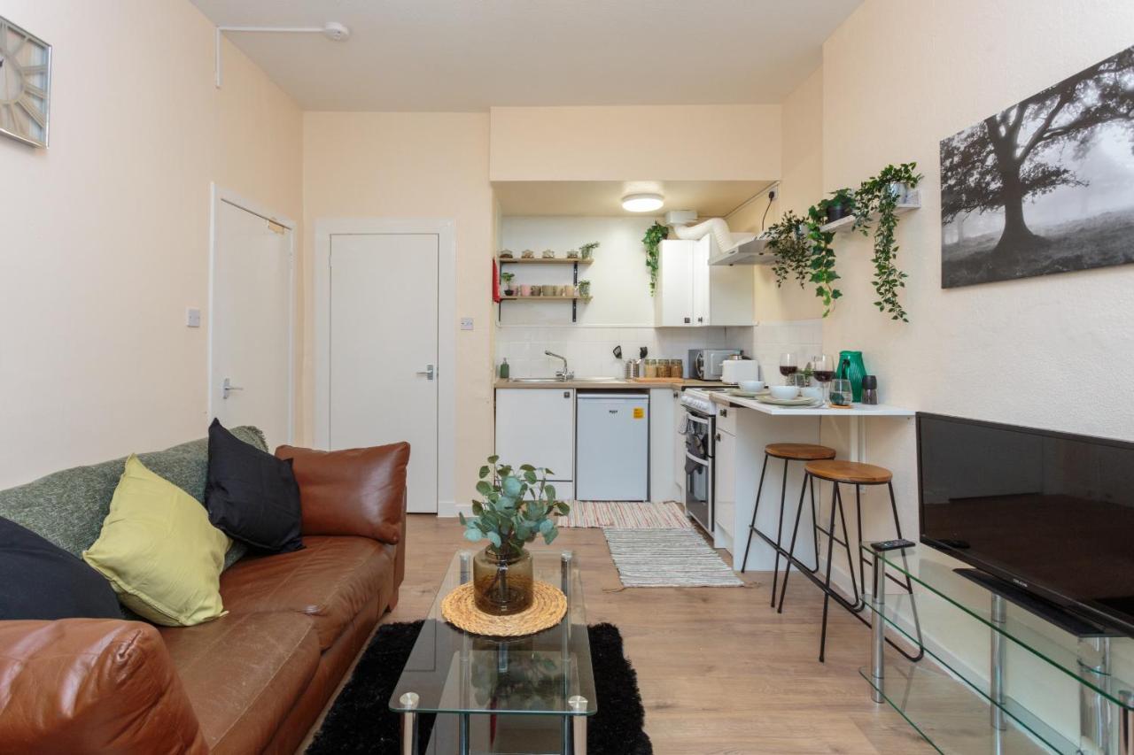 Cozy 1B Groundfloor - 8 Minute From City Centre Edinburgh Kültér fotó