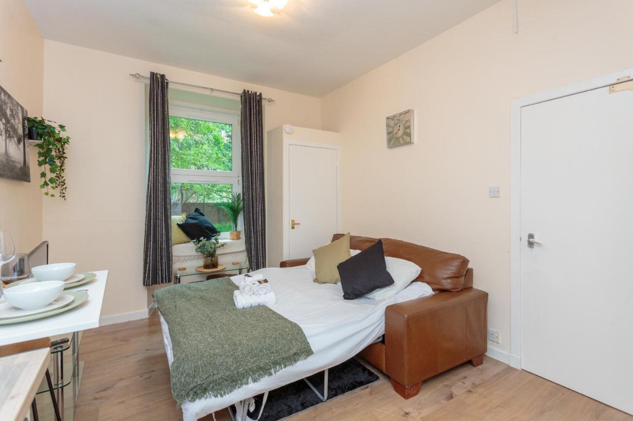 Cozy 1B Groundfloor - 8 Minute From City Centre Edinburgh Kültér fotó